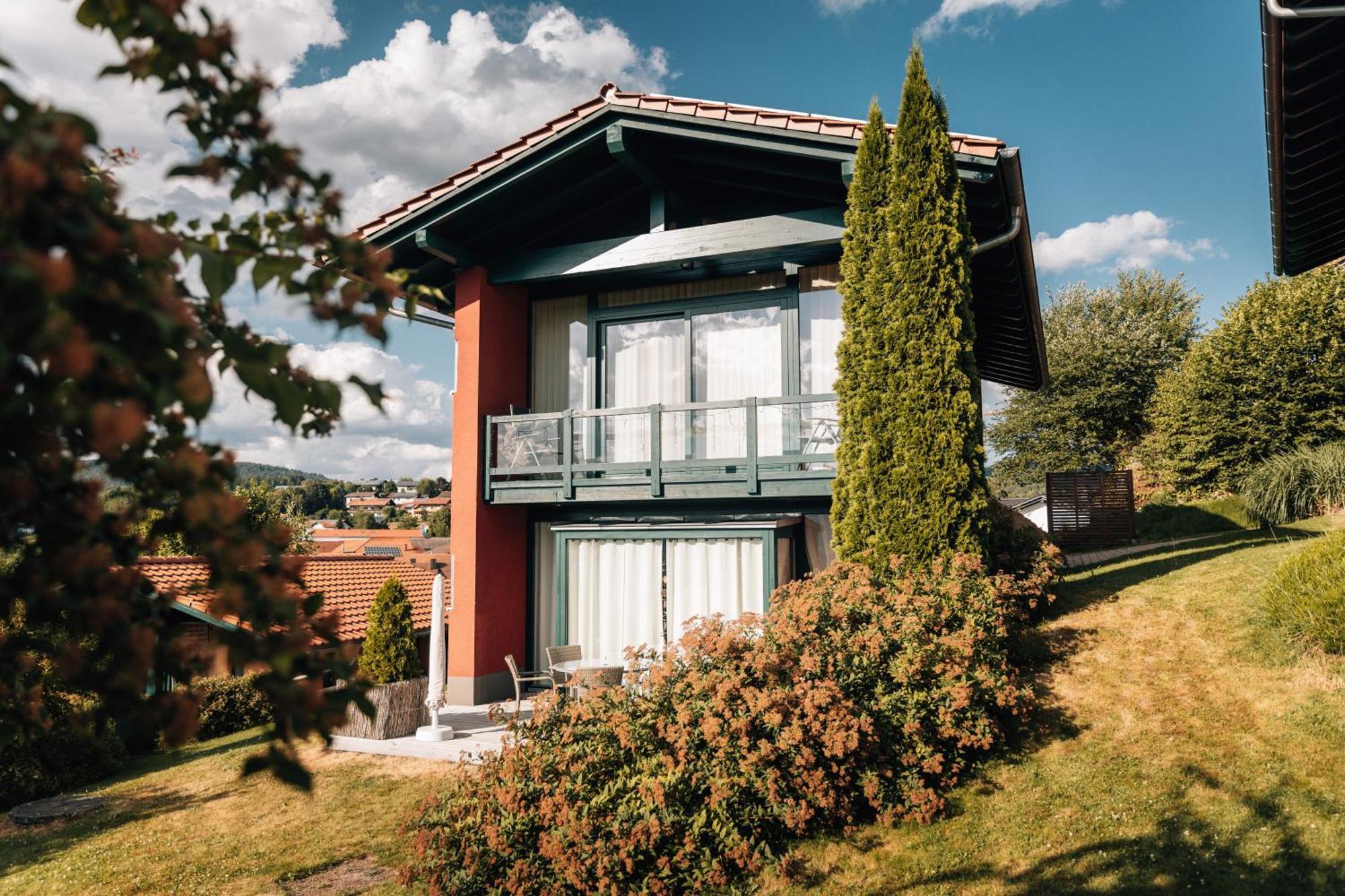 Suedlaendisches Chalet Mit Hauseigener Sauna Viechtach Eksteriør bilde